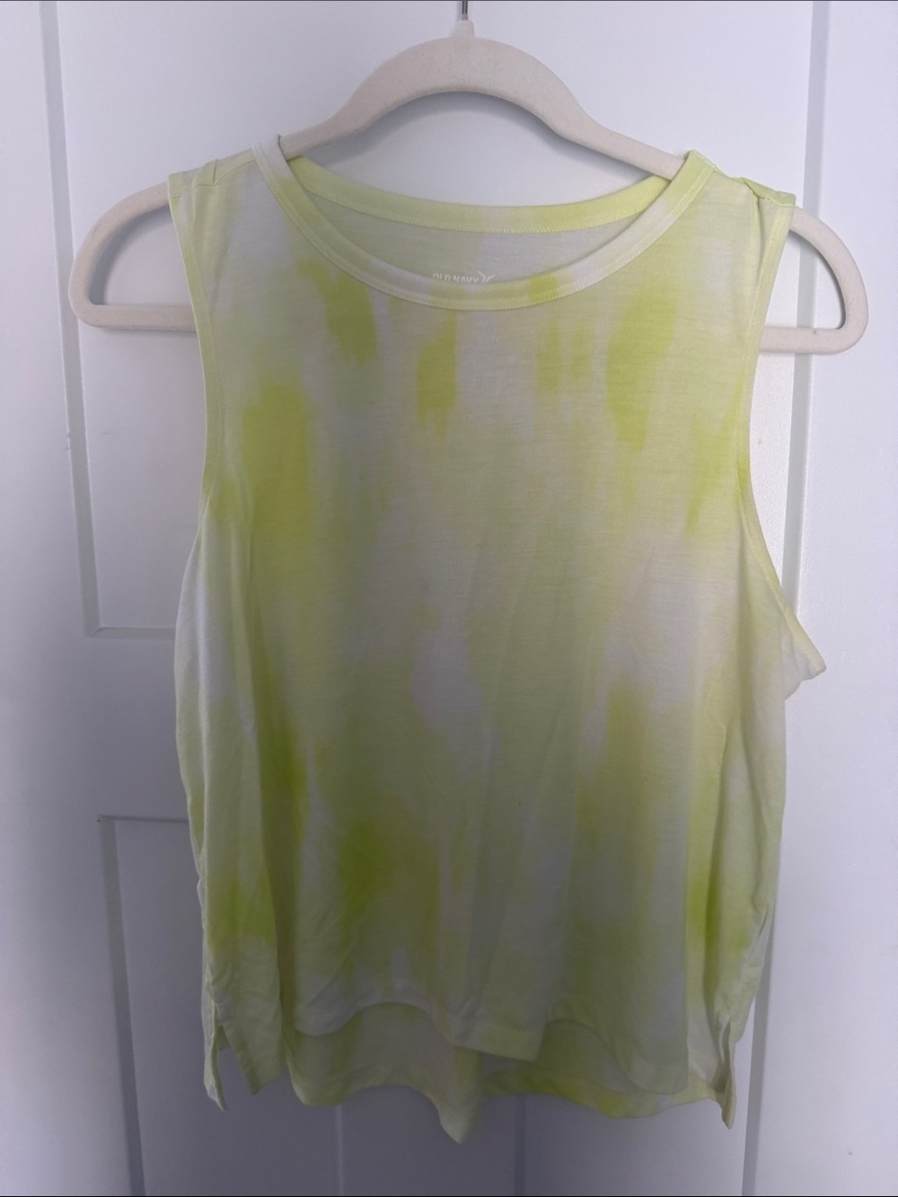 Old Navy Light Yellow Tie-Dye Sleeveless Tank Top